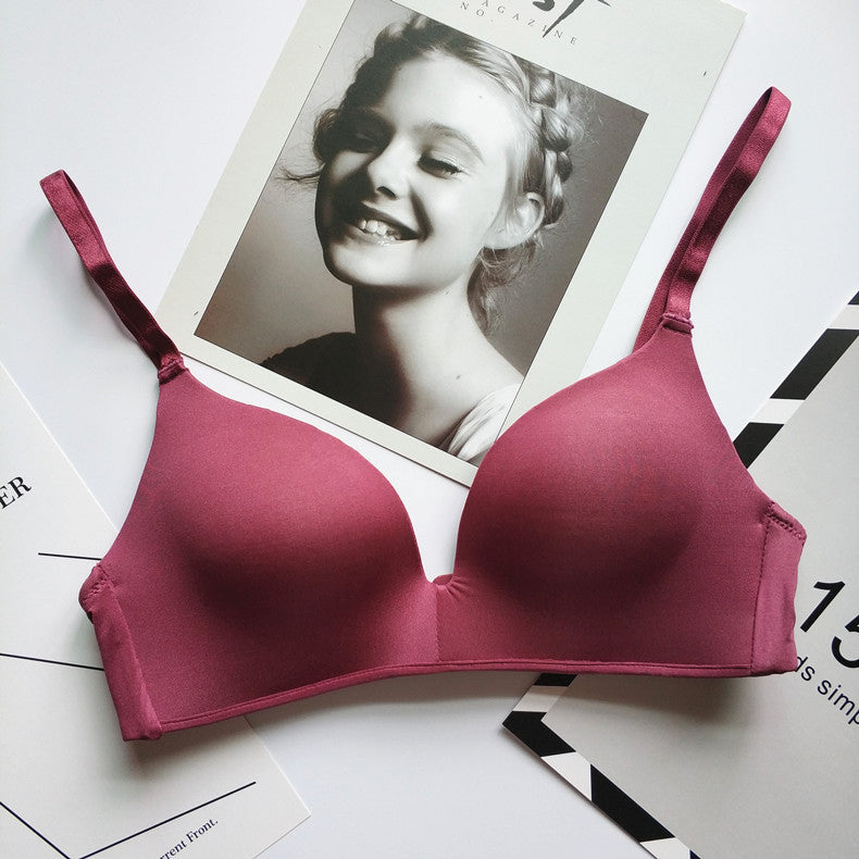 Biustonosz piankowy bez fiszbin z regulowanymi ramiączkami na co dzień Hattie