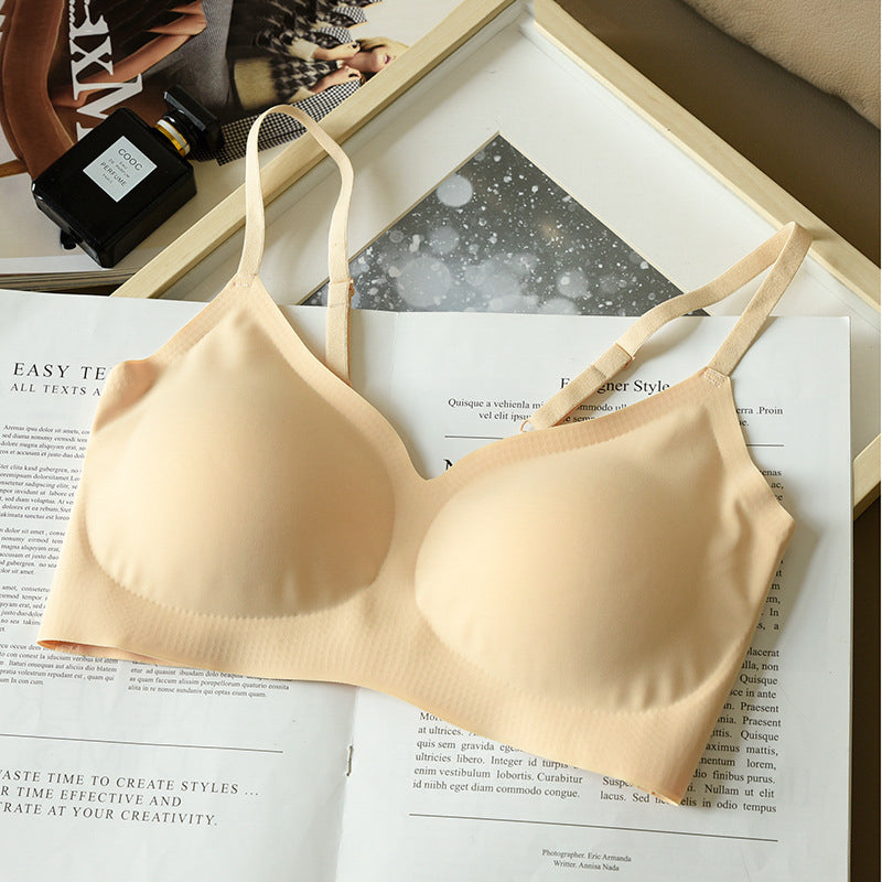 Biustonosz piankowy bez fiszbin z regulowanymi ramiączkami Anastassiya