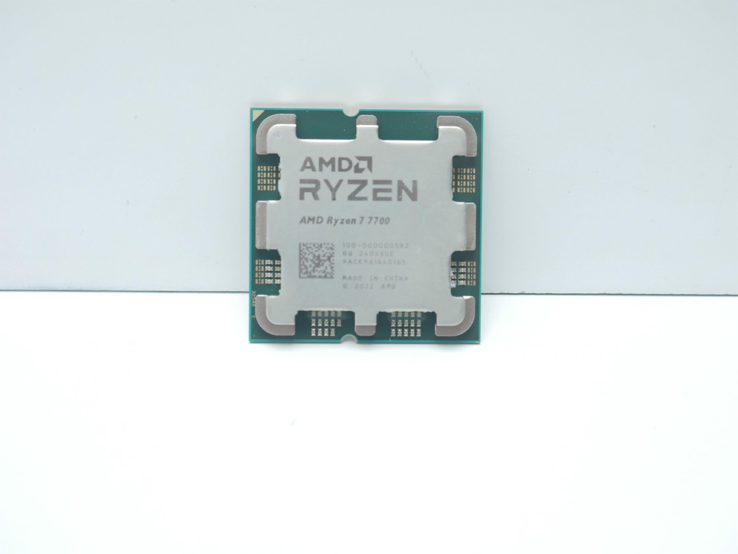 Procesor AMD Ryzen 7 7700, 3.8 GHz, 32 MB, OEM (100-000000592) [outlet]