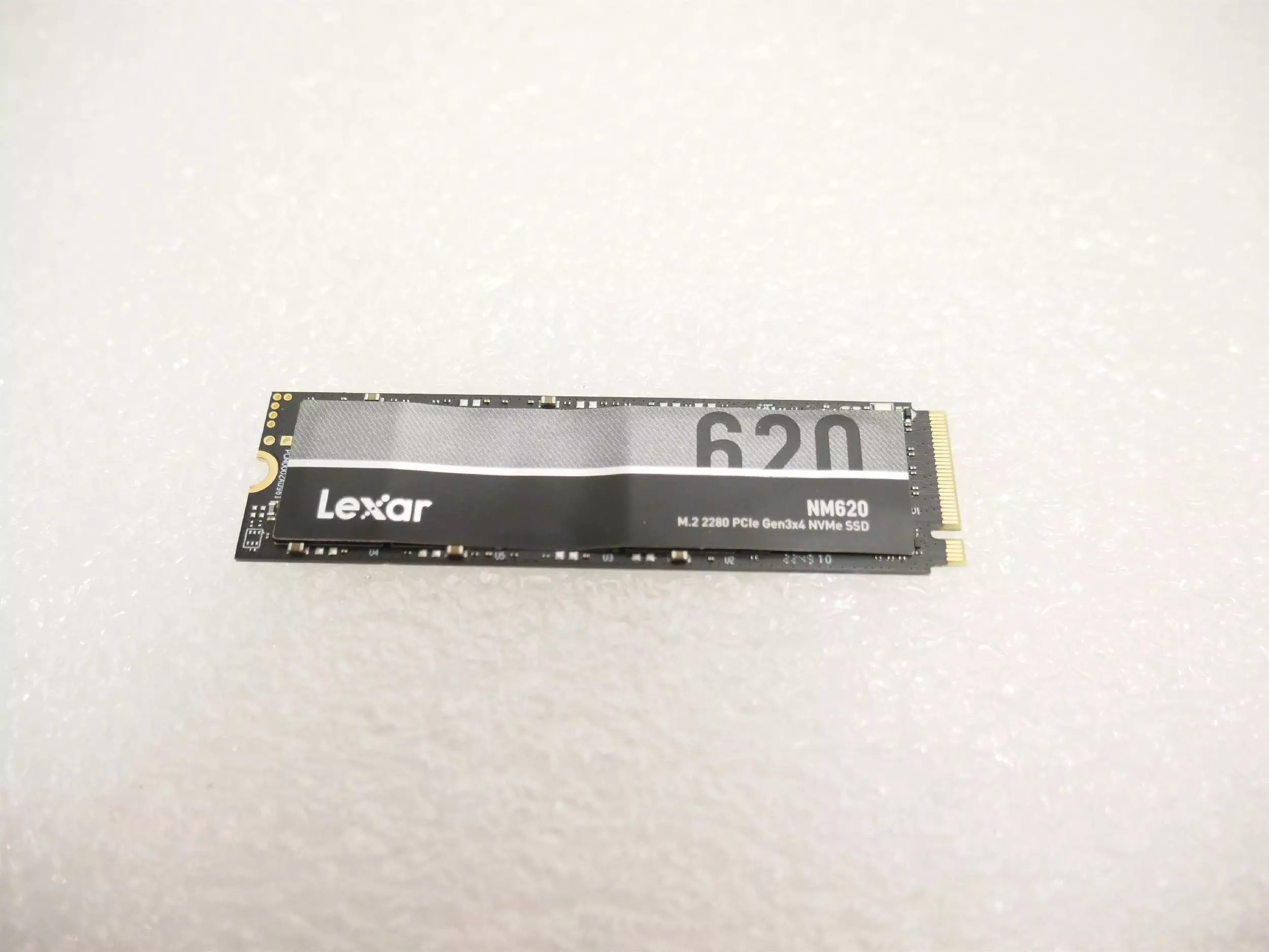 Dysk SSD Lexar NM620 512GB M.2 2280 PCI-E x4 Gen3 NVMe (LNM620X512G-RNNNG) [outlet]