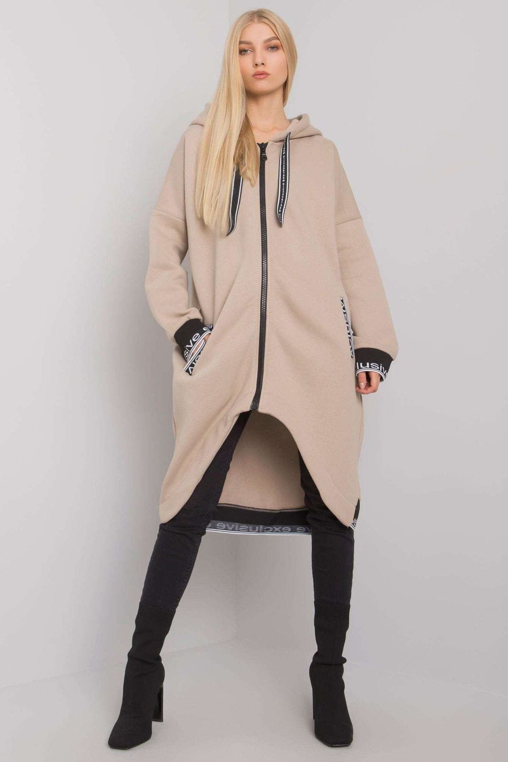 RELEVANCE Bluza Damska Model RV-BL-6832.10 Beige