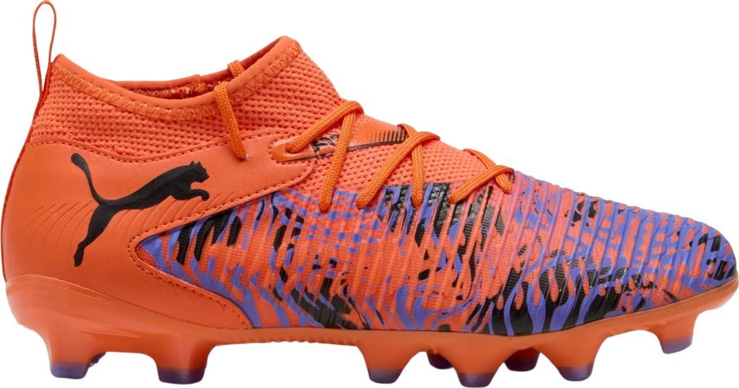Buty piłkarskie dla dzieci Puma Future 8 Match Creativity FG/AG 108436 01 37