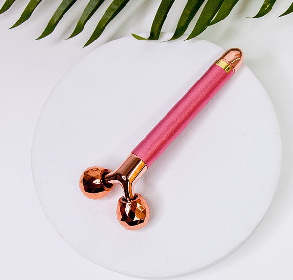 Yeye Masażer z dwiema główkami, wibrujący do twarzy i ciała 3D różowy