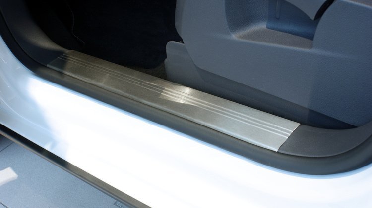 Croni Progi wew. Volkswagen Golf VII Kombi 5 2013-2020 - Mat