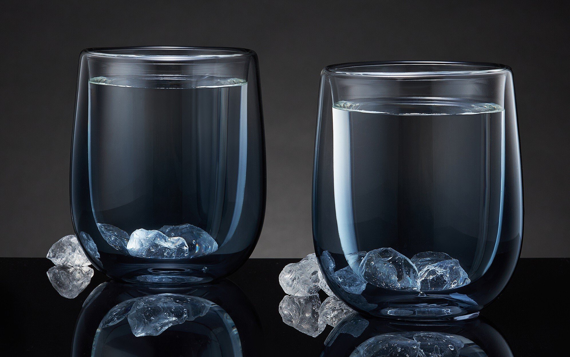 Komplet 2 szklanek termicznych Ombre 350 ml szary AMBITION