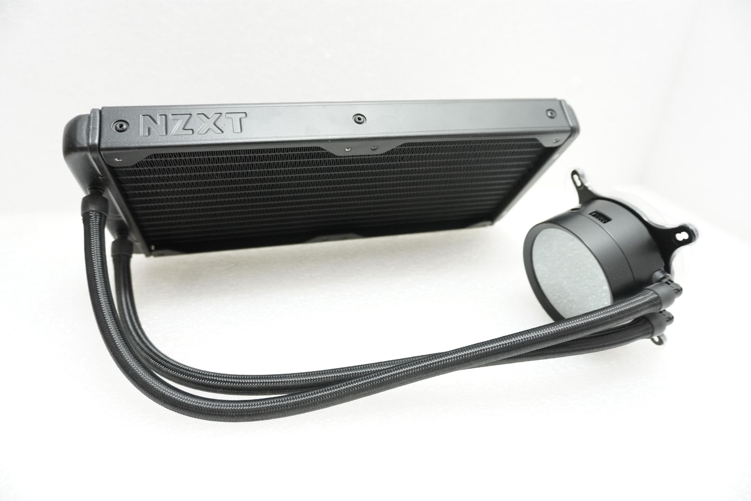 Chłodzenie wodne Nzxt Kraken X63 2x140mm (RL-KRX63-01) [outlet]