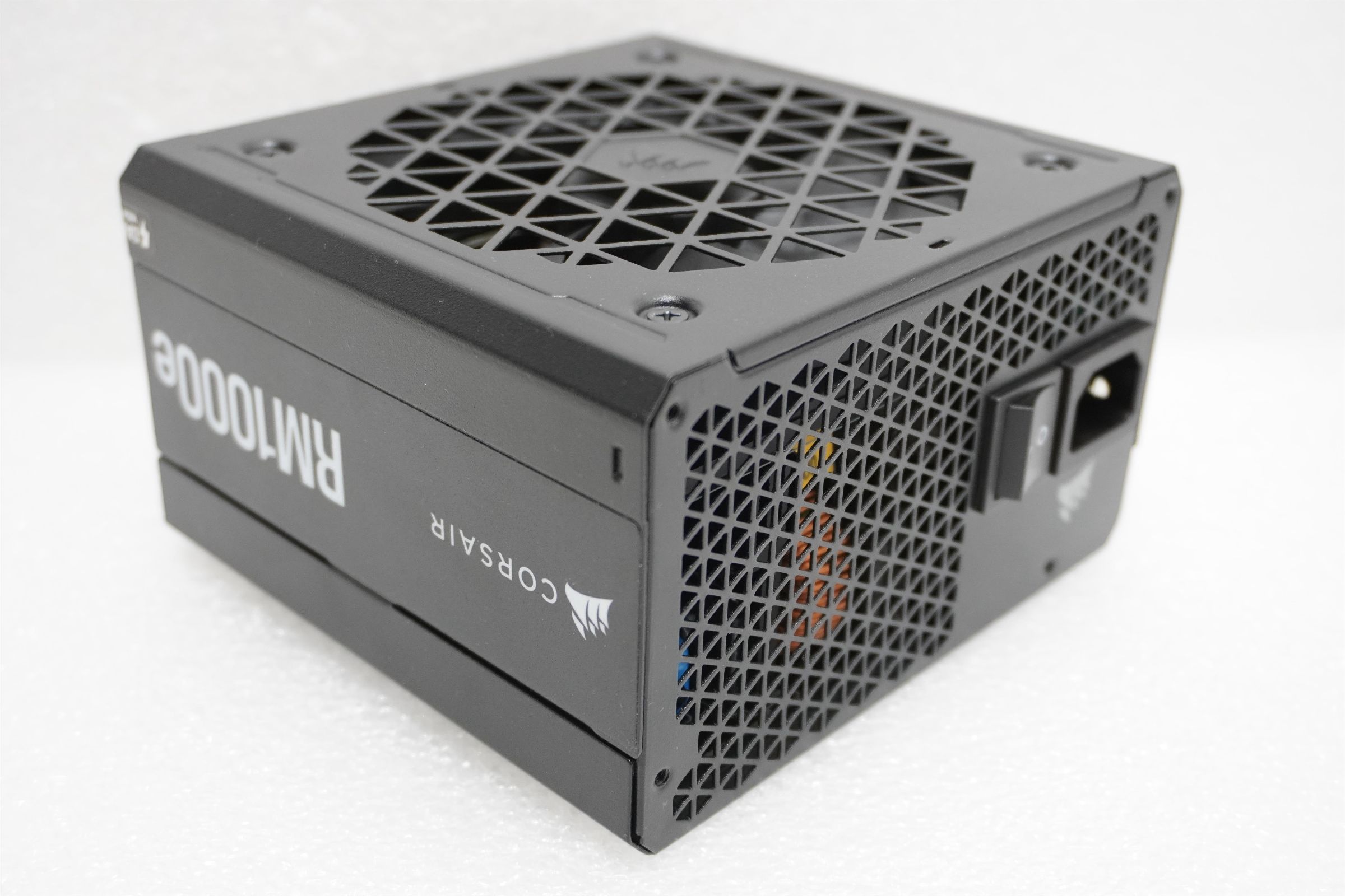 Zasilacz Corsair RM1000e ATX 3.0 1000W (CP-9020264-EU) [outlet]