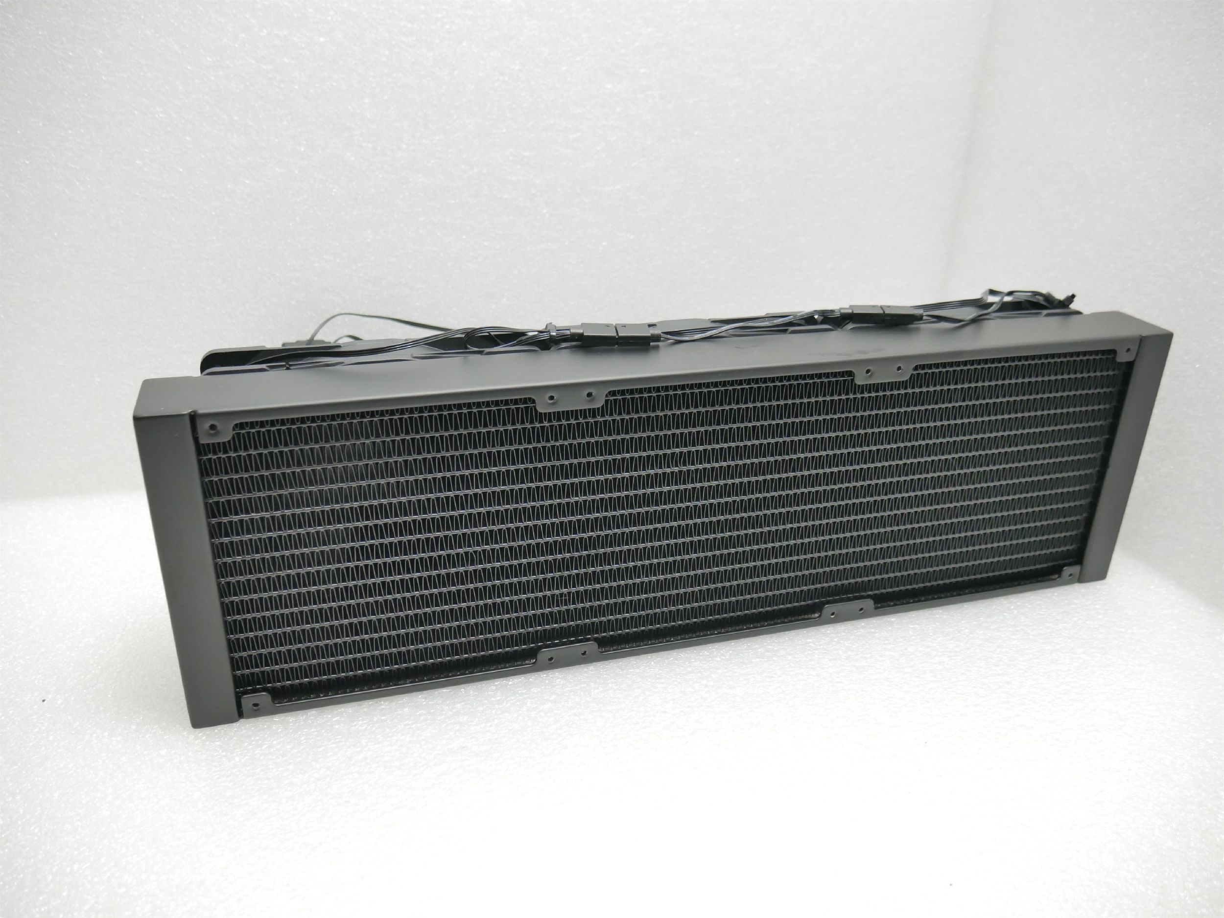 Chłodzenie wodne Arctic Liquid Freezer II 420 ARGB (ACFRE00109A) [outlet]