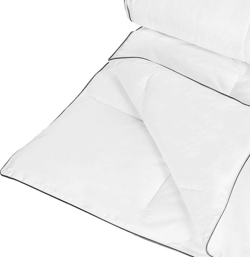 Beliani Kołdra całoroczna bawełniana 155 x 220 cm NUPTSE