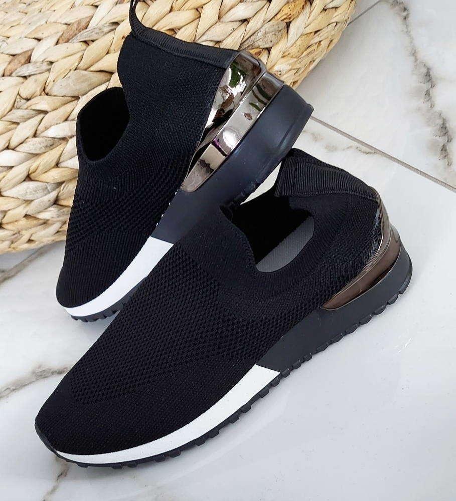 Pantofelek24 Wsuwane elastyczne buty sportowe Czarne /D1-3 8163 S306/ 38
