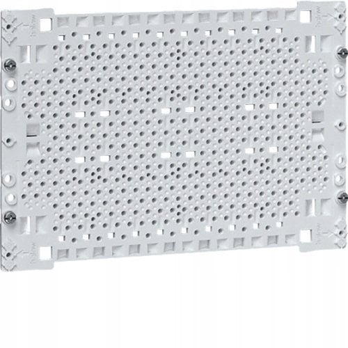 Perforowana płyta montażowa do przedziału teletechnicznego UM00M0