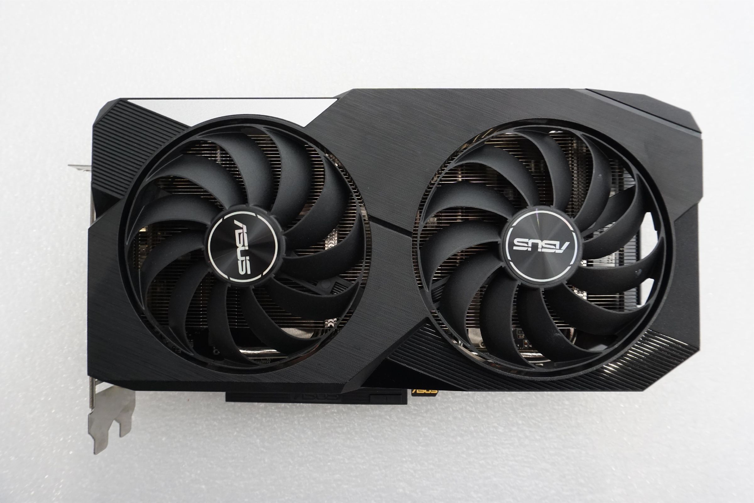 Karta graficzna Asus Dual Radeon RX 6650 XT OC 8GB GDDR6 (DUAL-RX6650XT-O8G) [outlet]