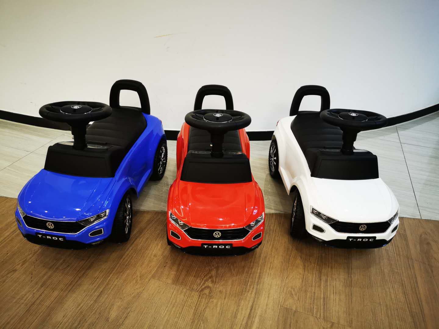 Sun Baby Jeździk Volkswagen T-Roc niebieski