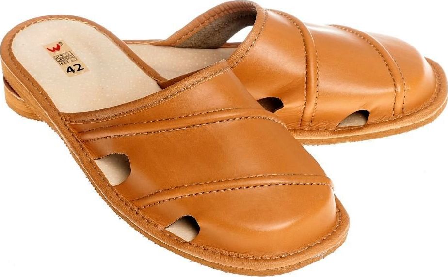 Wójciak Przewiewne kapcie skórzane pantofle męskie zabudowane pw262 naturalny 41