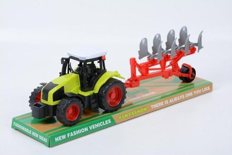 Traktor z maszyną rolniczą