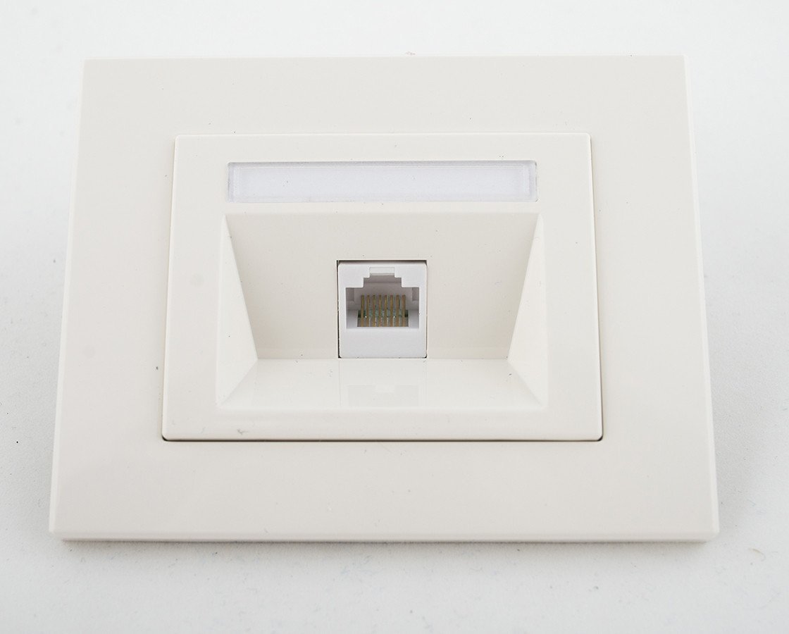 DATA SOCKET SINGLE VILMA XP WHITE