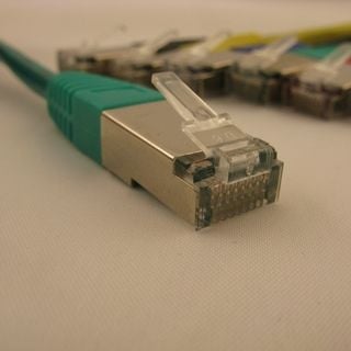 NetRack patchcord RJ45, osłonka zalewana, kat. 5e FTP, 3m zielony (BZPAT3FG)