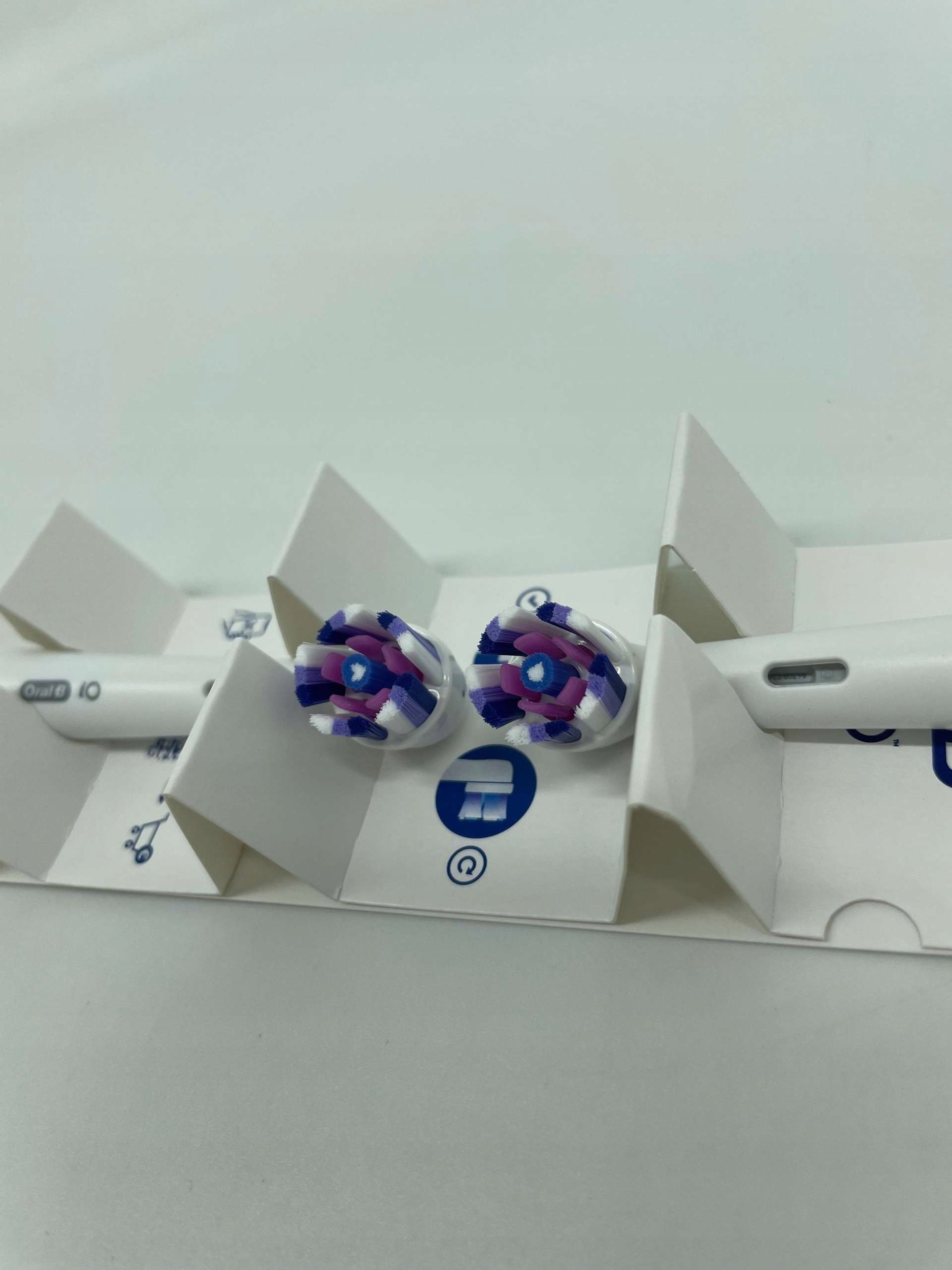 Oral-B iO Aufsteckbürsten Radiant White 2er