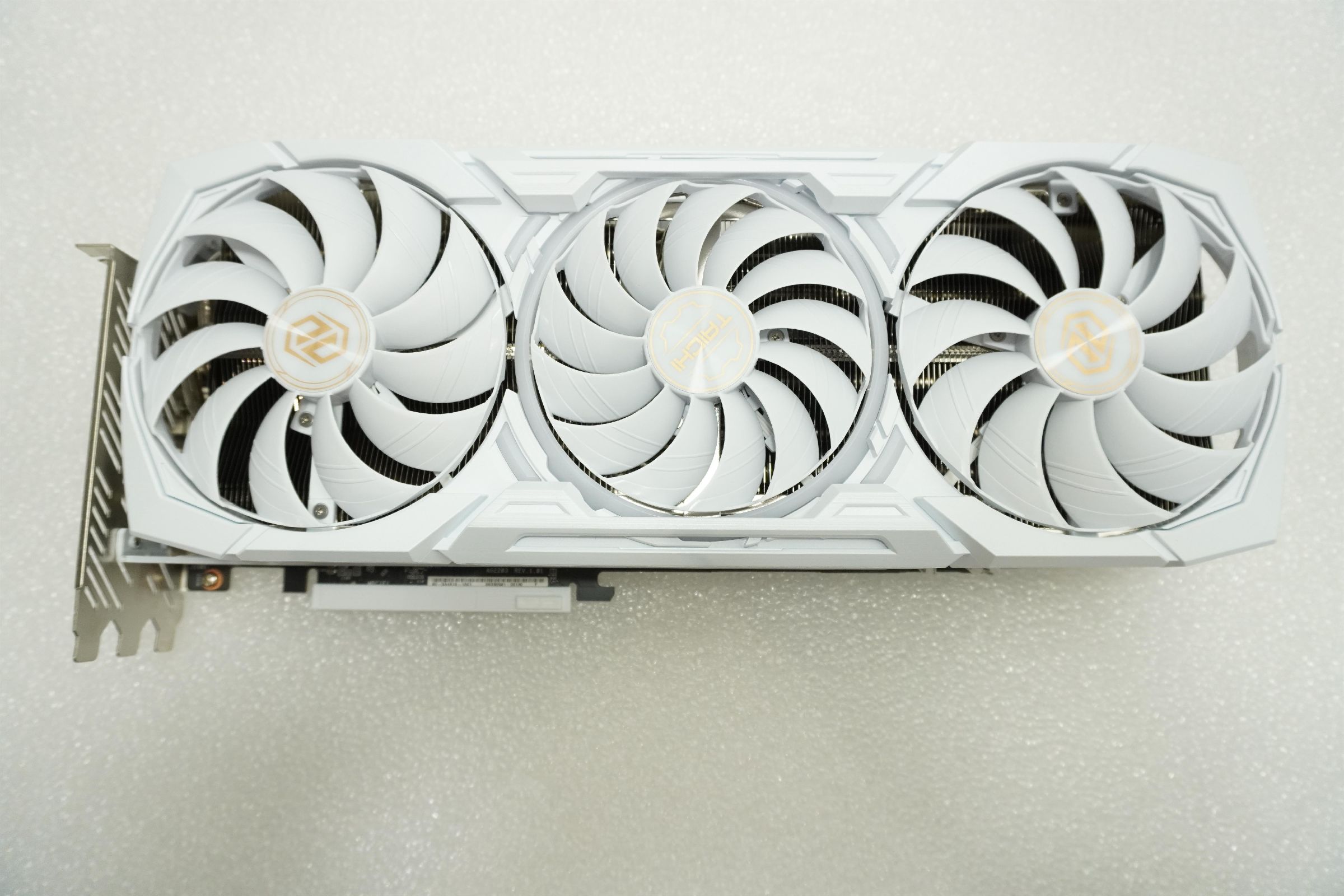 Karta graficzna ASRock Radeon RX 7900 XTX Taichi White OC 24GB GDDR6 (RX7900XTX TCW 24GO) [outlet]