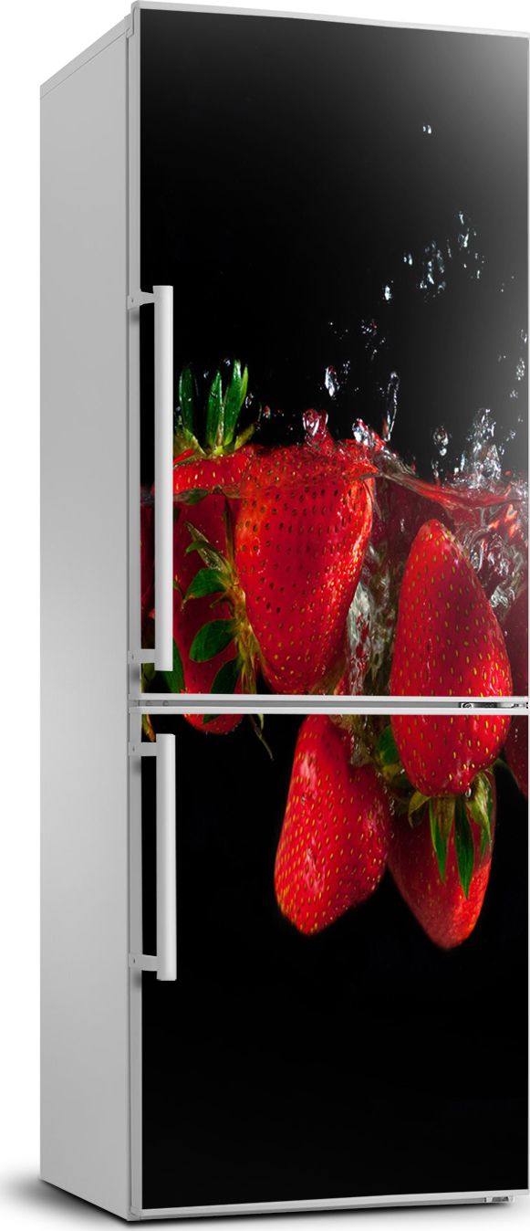 Tulup Naklejka samoprzylepna na lodówkę 70x190 cm Truskawki w wodzie