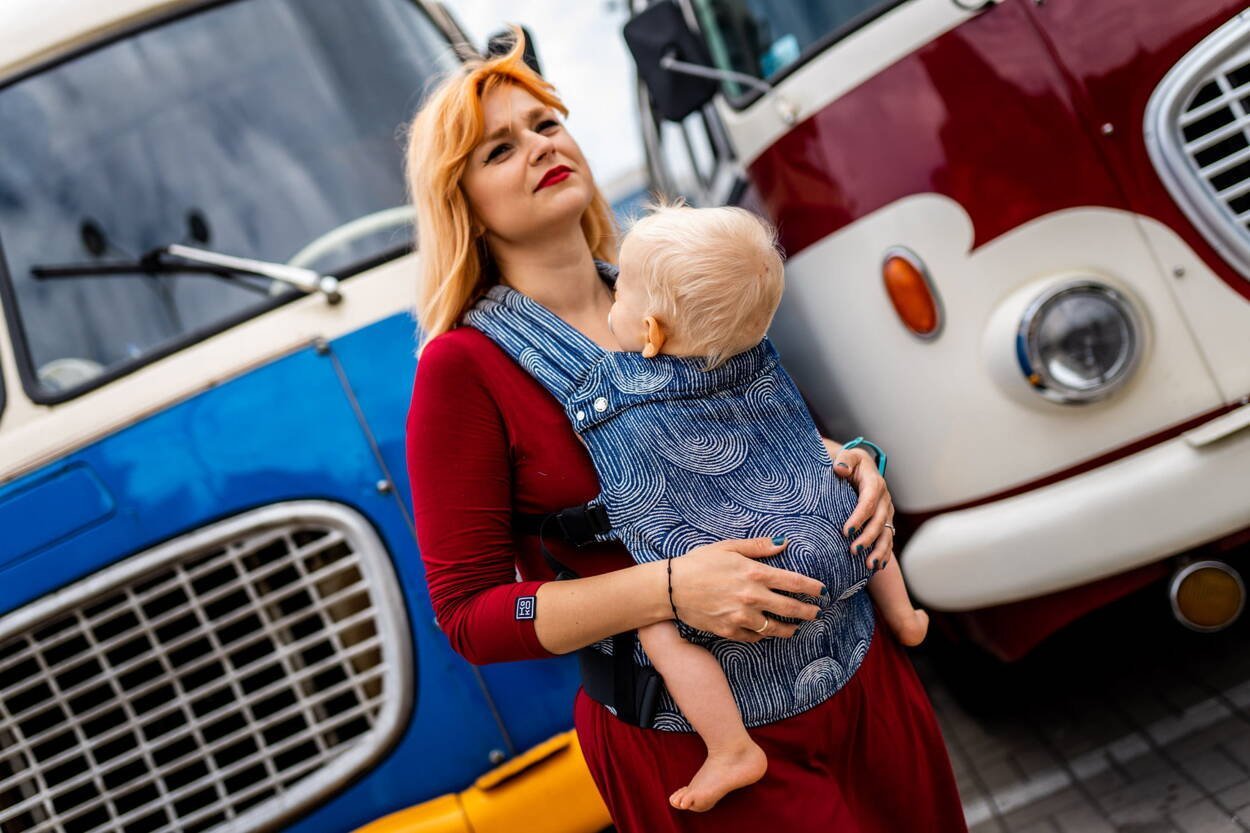 Nosidełko regulowane Qusy - Sand Stories Midnight Regulowane