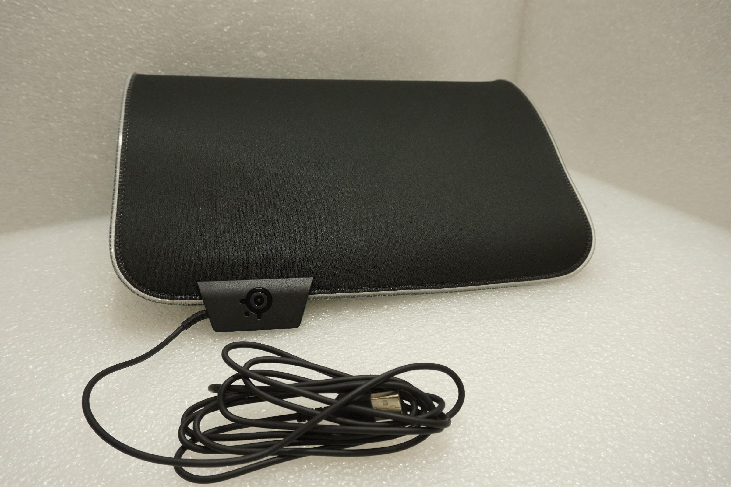 Podkładka SteelSeries QcK Prism Cloth RGB XL (63826) [outlet]