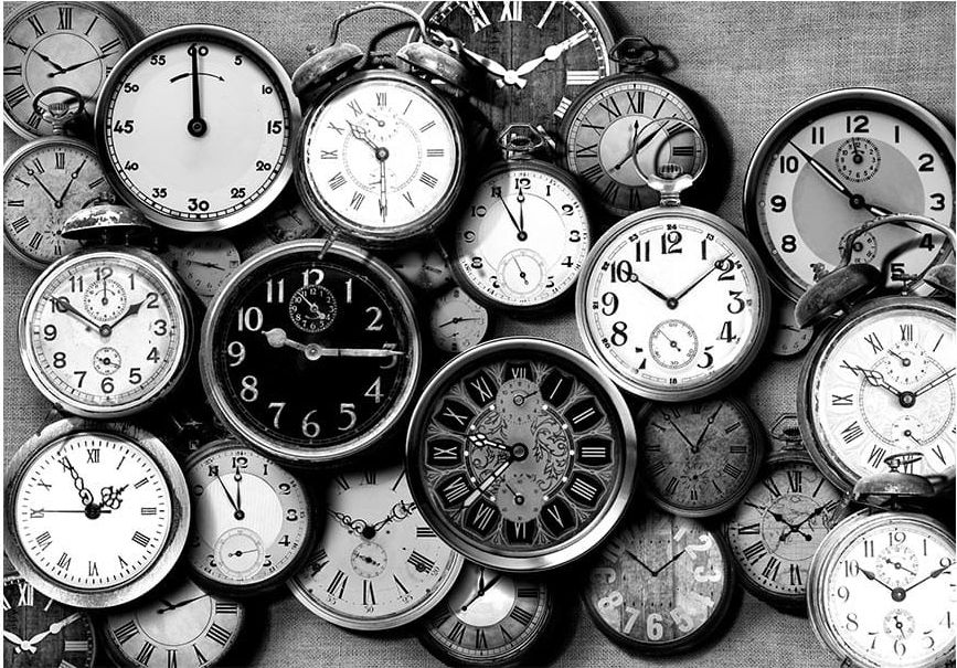 DecoNest Fototapeta - Zegary retro - 200X140