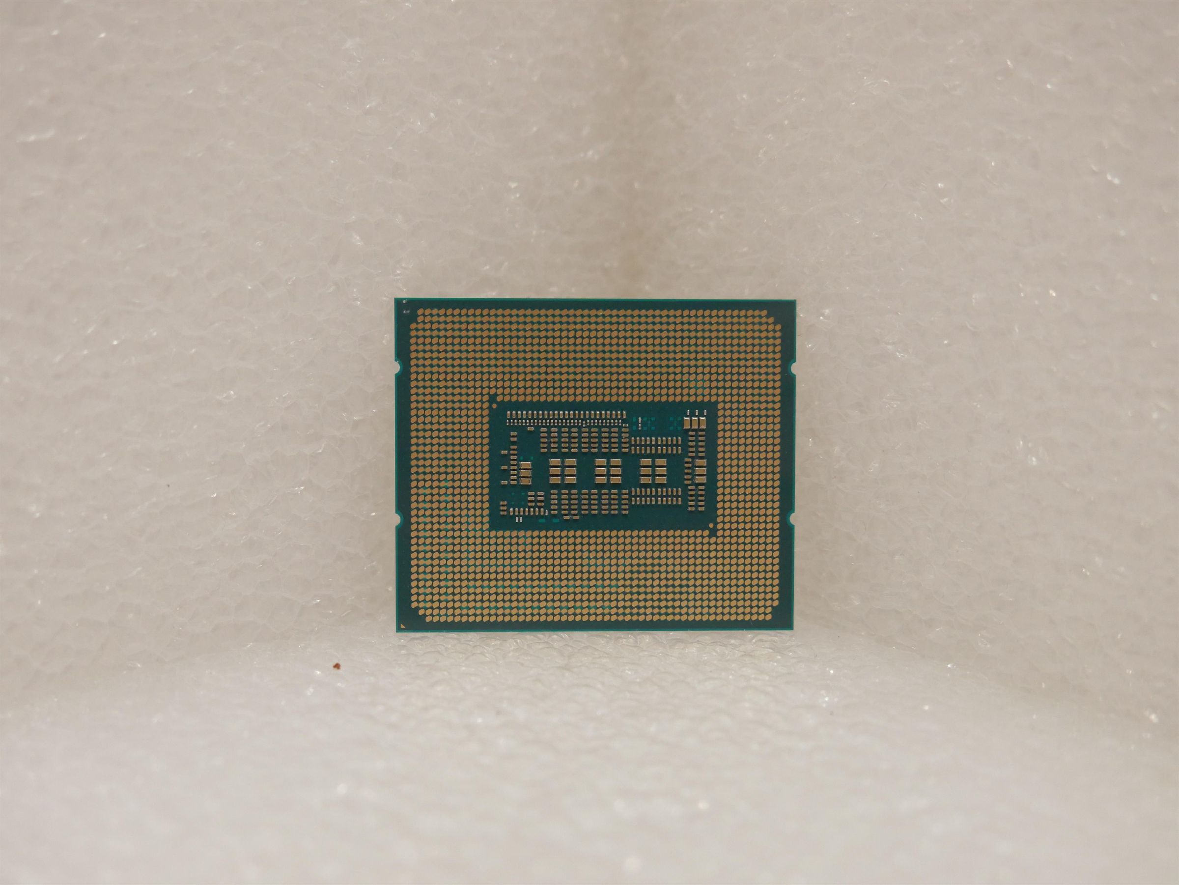 Procesor Core i7-13700F, 1.5 GHz, 30 MB, BOX (BX8071513700F) [outlet]