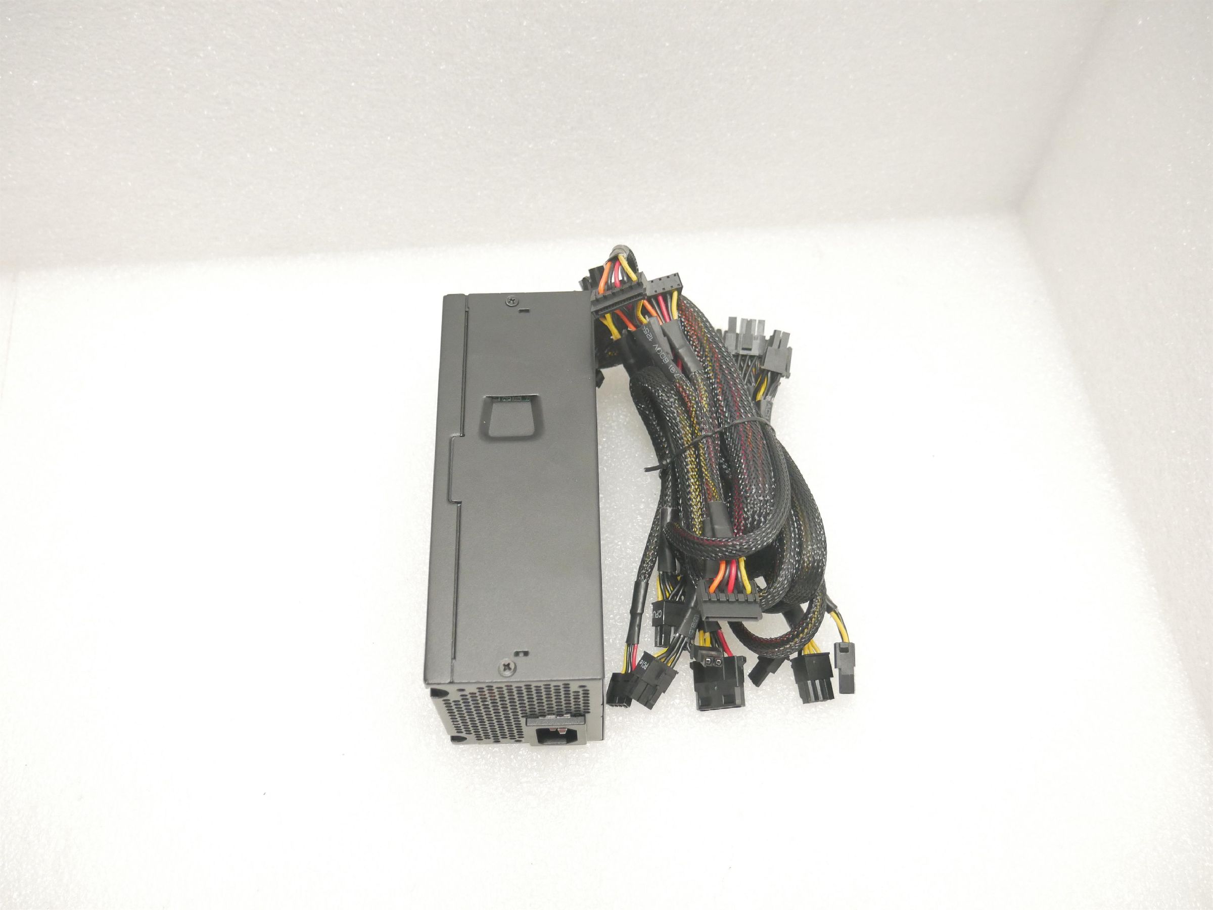 Zasilacz SilverStone TX700 Gold 700W (SST-TX700-G) [outlet]