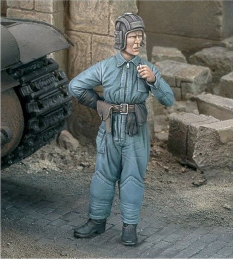 Figurka Royal Model Radziecki Czołgista II WŚ