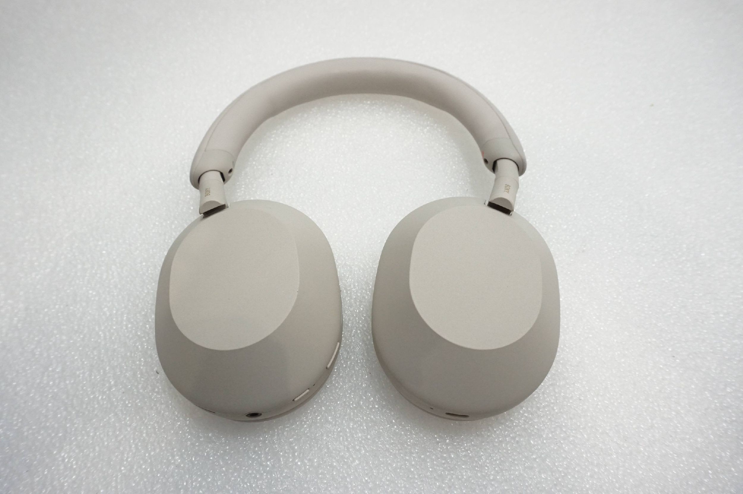 Słuchawki Sony WH-1000XM5 Białe [outlet]