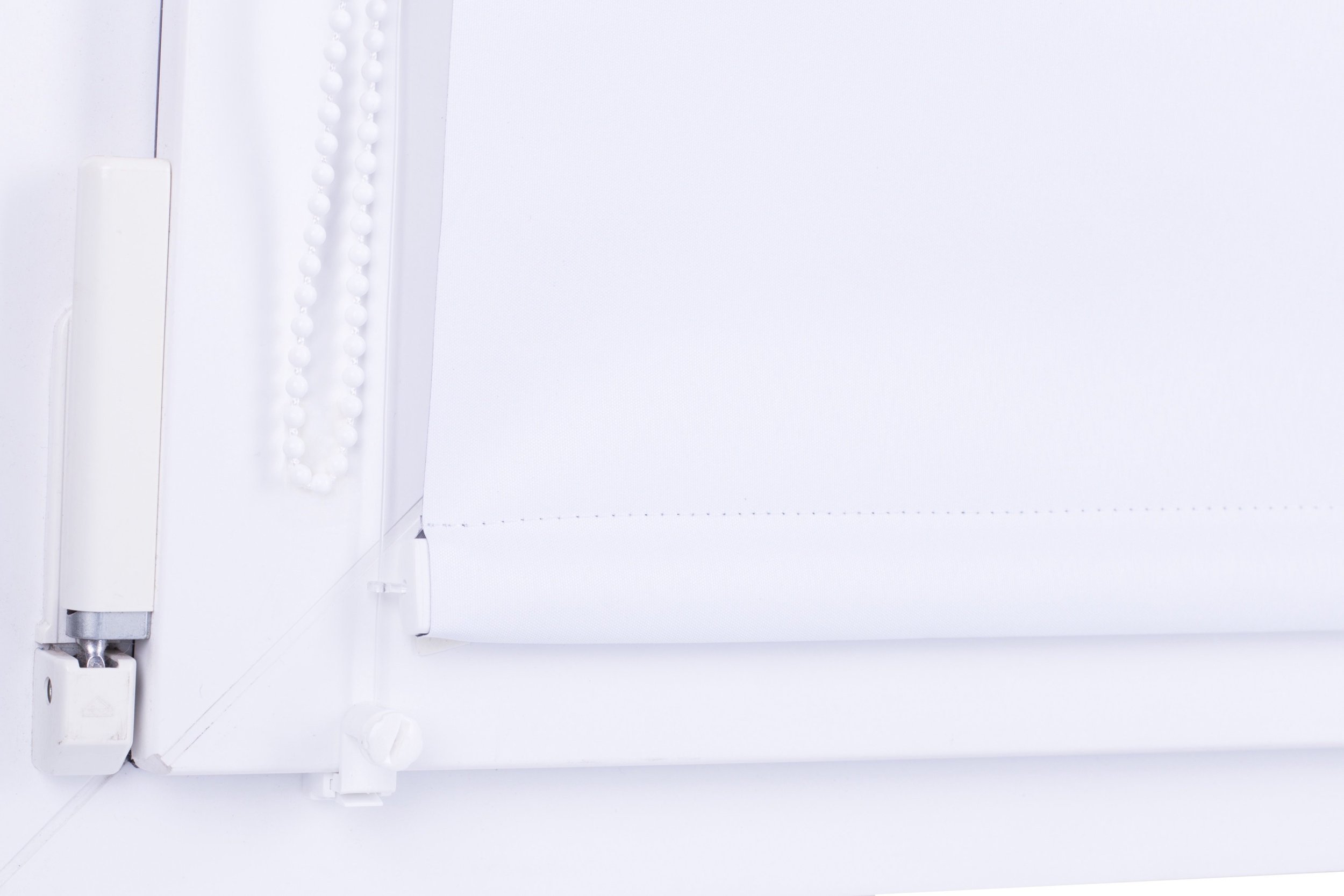 ROLLER BLIND MINI B/O 051 73X240 WHITE