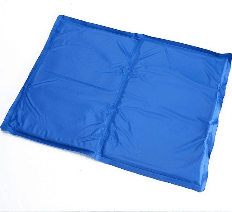 Mata chłodząca niebieska L 90x50cm