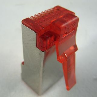 NetRack wtyk RJ45 8p8c FTP linka, kat. 5e (100 szt), czerwony (105-55R)