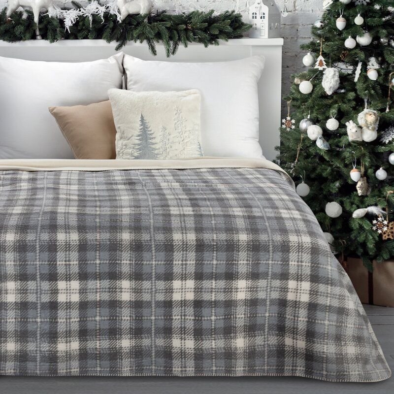 Eurofirany Narzuta na łóżko świąteczna w kratkę SANTA 200X220 szara
