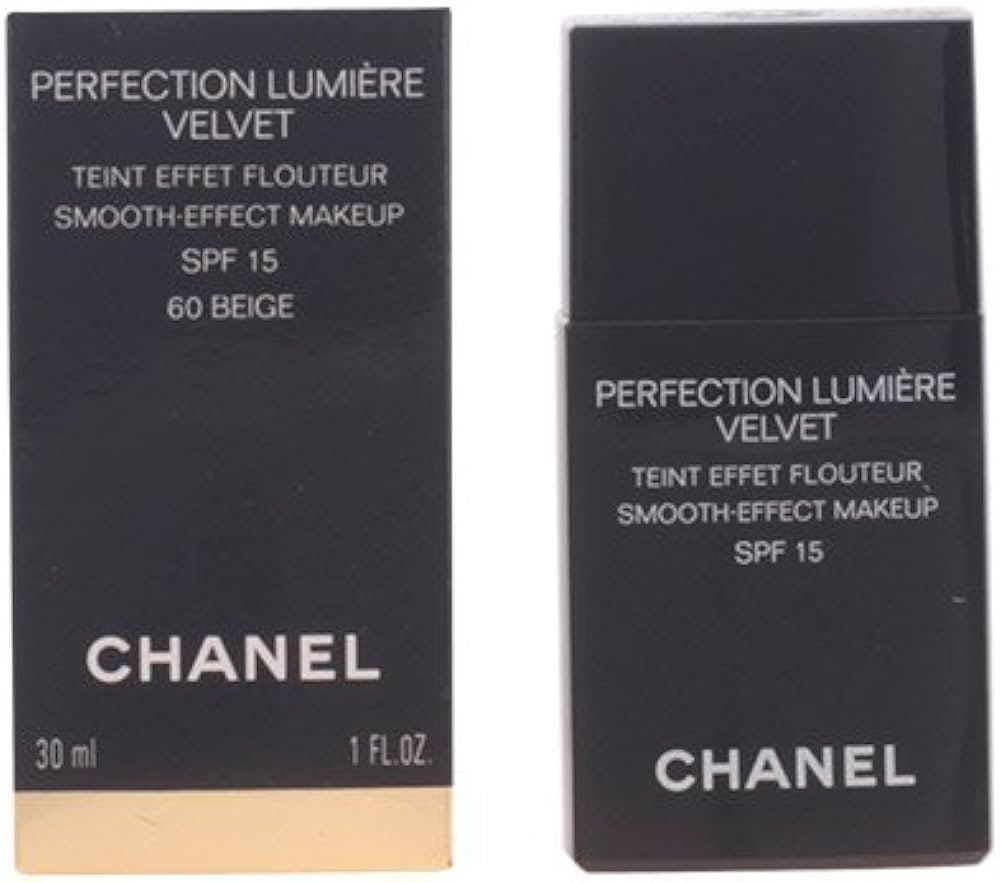 Chanel Perfection Lumiere Velvet Smooth-Effect Makeup Lekki Podkład Do Twarzy 60 - 30Ml