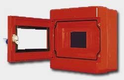 Sabaj Rozdzielnica ALFA 3Z natynkowa TH35 IP44 z zamkiem czerwona - 5-406