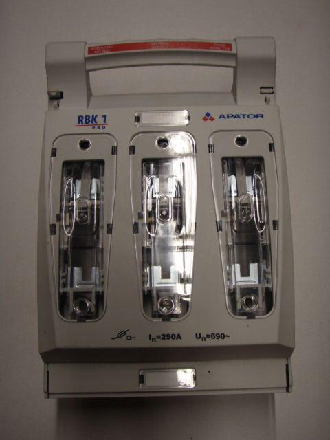 Apator Rozłącznik izolacyjny RBK 1 PRO V bezpiecznikowy