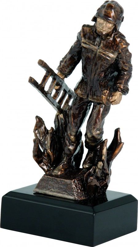 Victoria Sport Figurka odlewana - strażak RTYR3768/BR