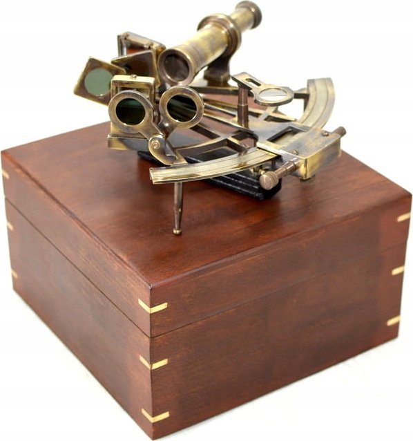 Sekstans mosiężny w pudełku drewnianym NC1517