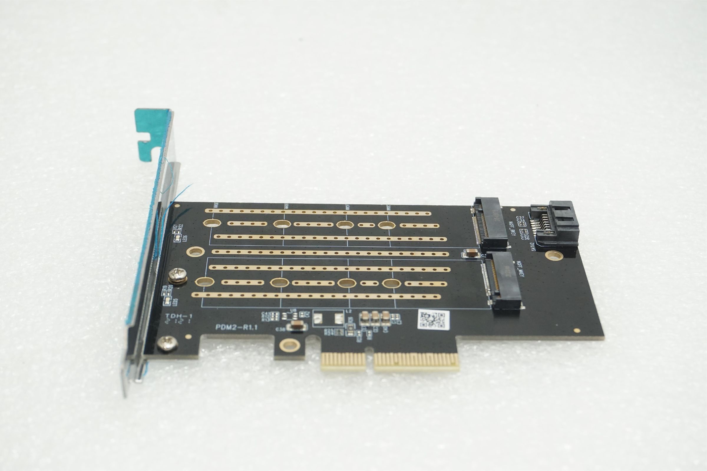 Kontroler Orico Karta PCI-E na M.2 NVMe i M.2 SATA [outlet]