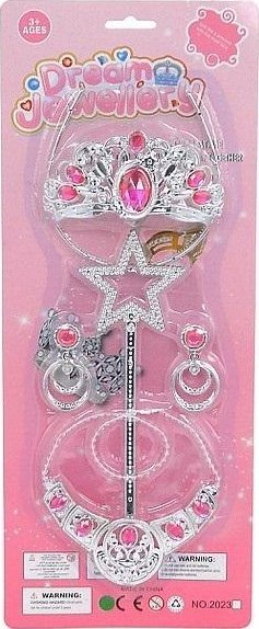 Zestaw pięknosci z biżuterią