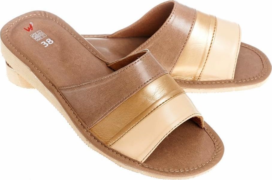 Wójciak Eleganckie pantofle ze skóry na delikatnym koturnie pw041 brązowy 35