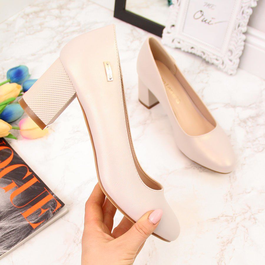 Sergio Leone Czółenka na ozdobnym słupku perłowe beżowe Sergio Leone 37