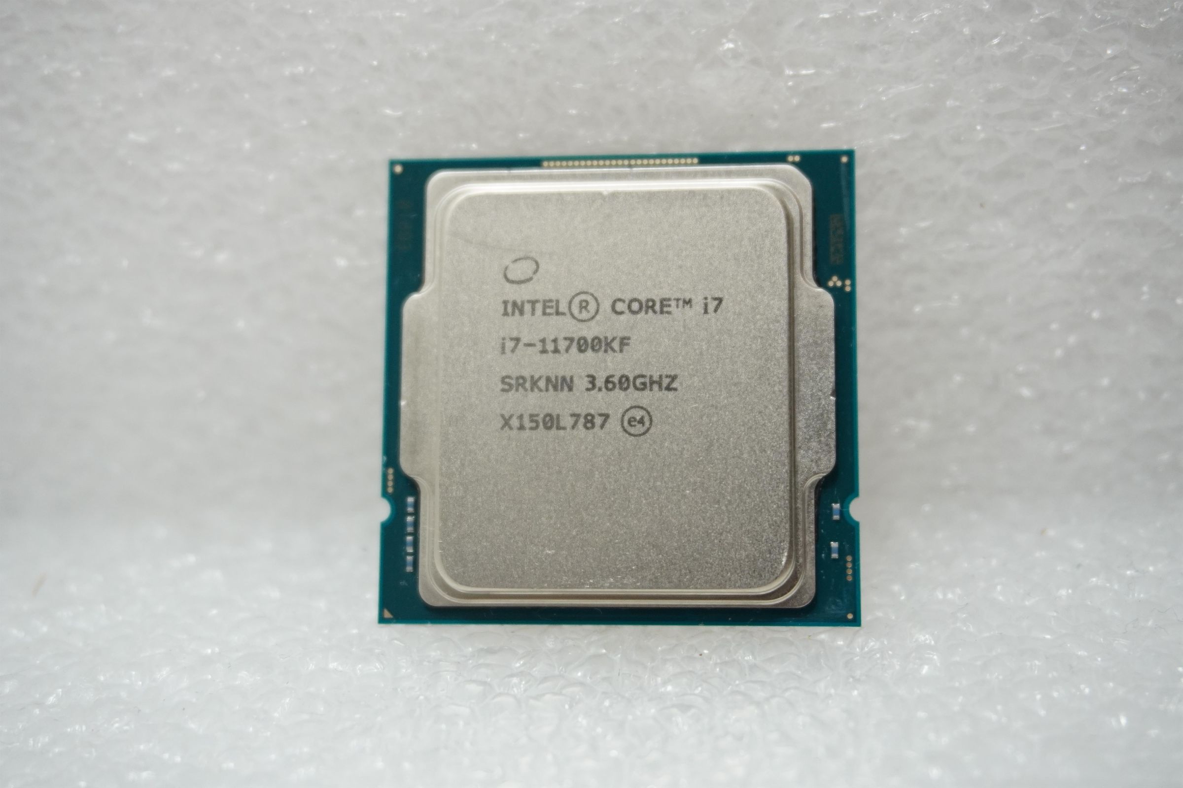 Procesor Intel Core i7-11700KF, 3.6 GHz, 16 MB, BOX (BX8070811700KF) [outlet]