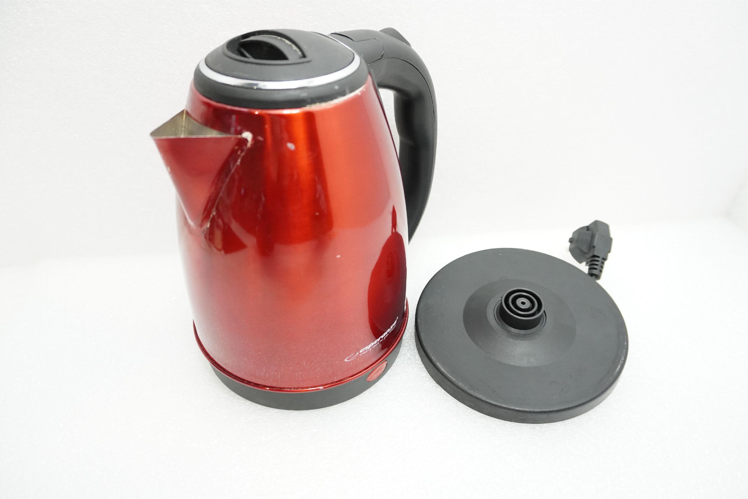 Czajnik Esperanza Victoria EKK013R Czerwony [outlet]