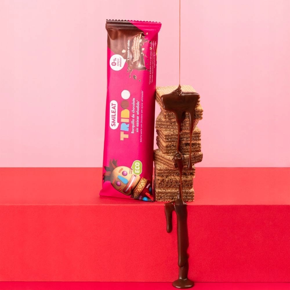 Smileat Triboo BIO* Wafelek z nadzieniem kakaowym w mlecznej czekoladzie, 40 g