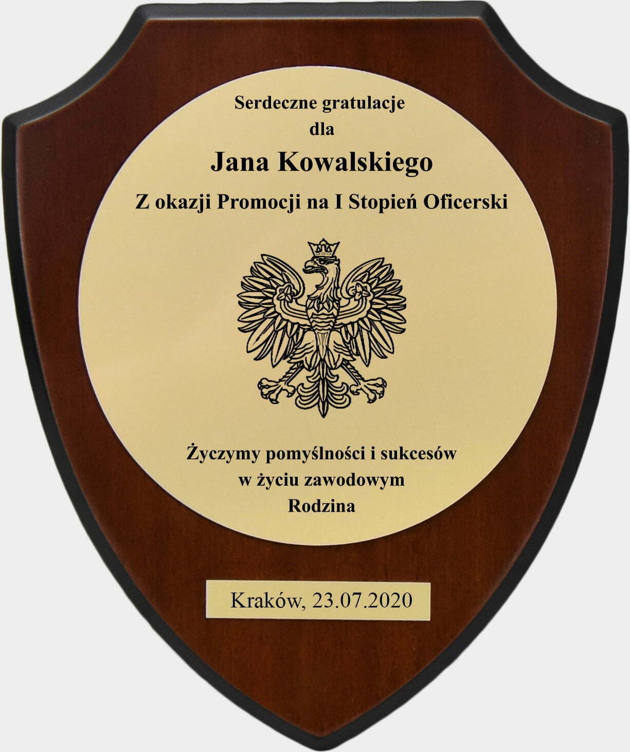 rzezbyzbrazu Grawerowana Tabliczka na Drewnianej Tarczy Prezent na Promocję Oficerską