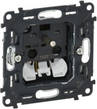 Legrand Gniazdo pojedyncze z/u 2P+Z z przesłonami (753080)