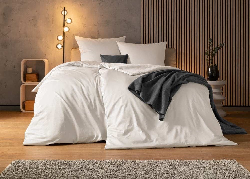 Pościel satynowa 155x200 cm Valetta 7844/110 kość słoniowa